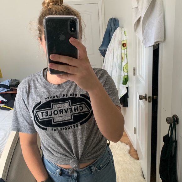 Tops - Graphic T Shirt General Motors Chevrolet T Shirt